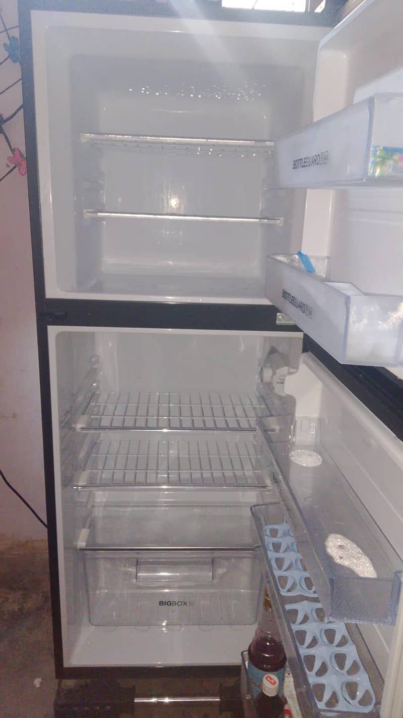 refrigerator 4