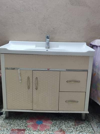 Urgent Sale Vanity