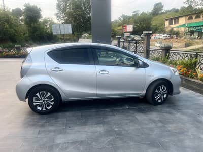 Toyota Aqua 2013