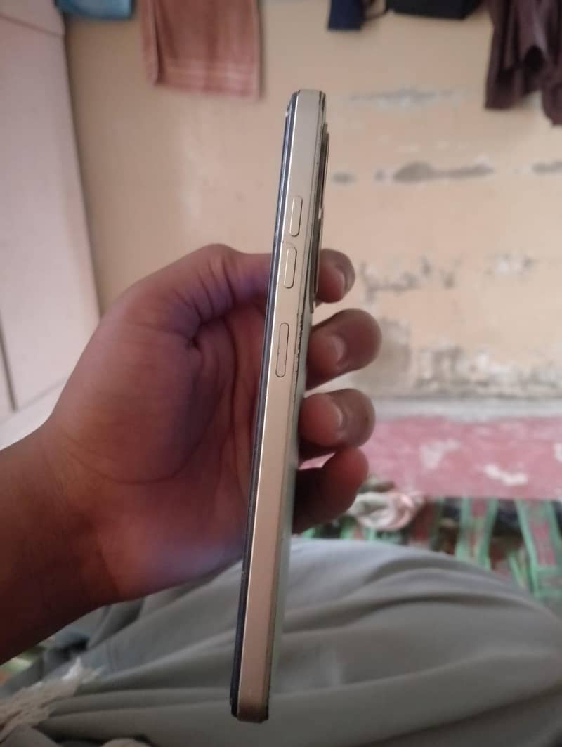 Tecno Spark 20C 1