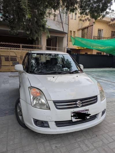 Suzuki Swift 2017 DLX Navigation