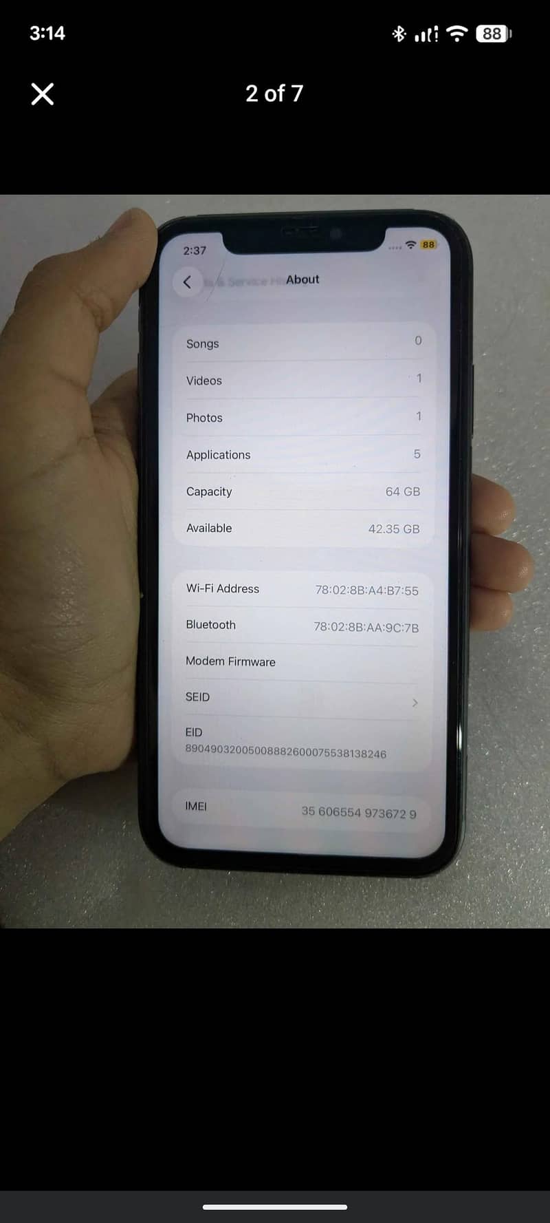 Apple iPhone 11 4
