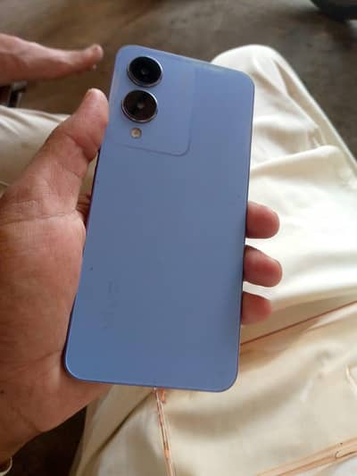 Vivo Y17s