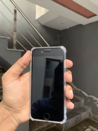Apple iPhone SE 2020