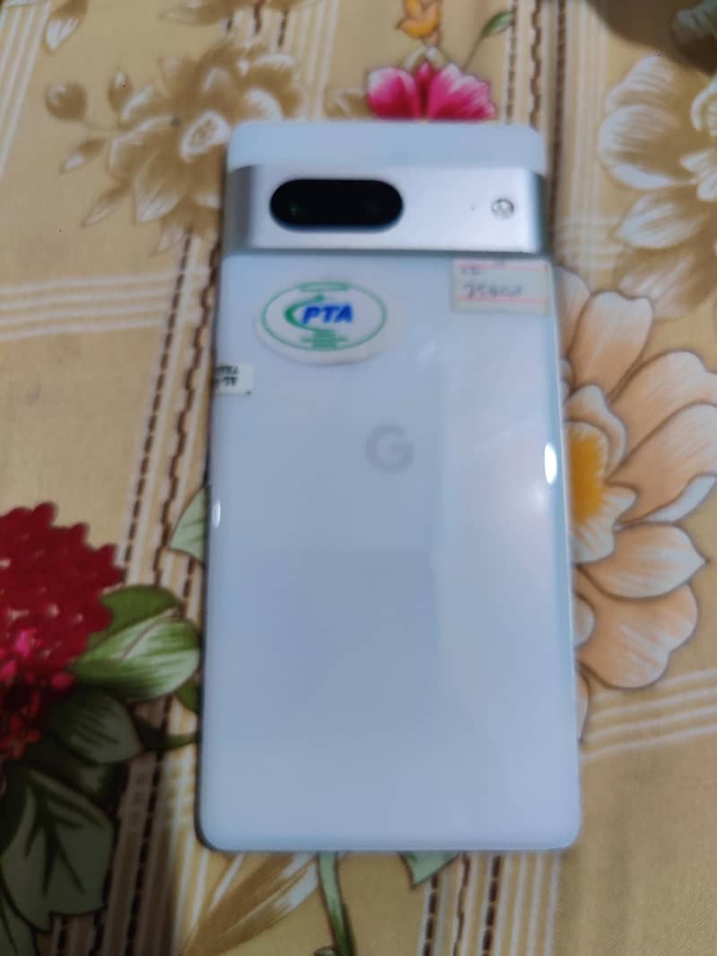 Google Pixel 7 10