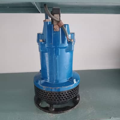 TSURUMI KTV2,50 Submersible Slurry Pump, 2.0 kW,  Made in Japan