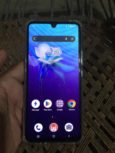 Vivo V21