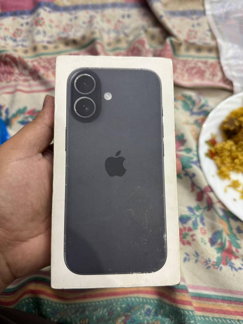 Apple iPhone 17 0