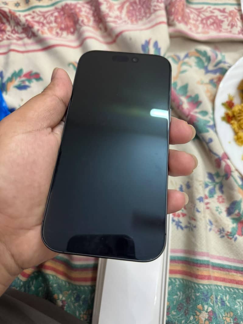 Apple iPhone 17 2