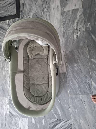mastela H multi motion baby cradle