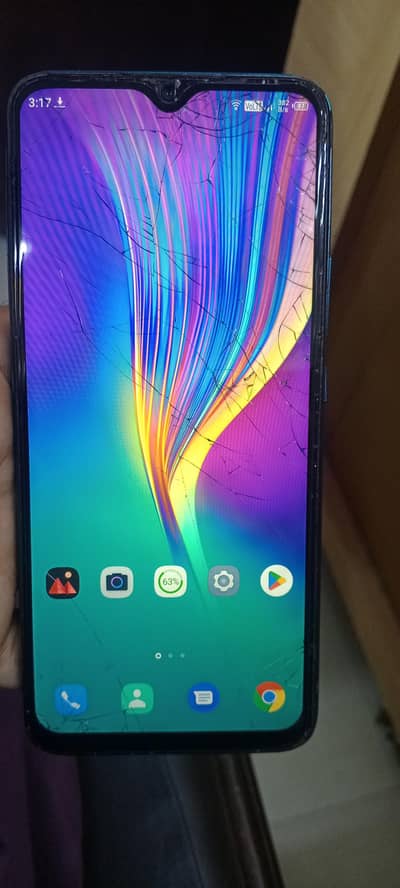 Infinix Hot 9 Play only glass break hai chlny ma all ok hai urgnt sale