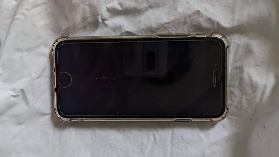 Apple iPhone 7 1