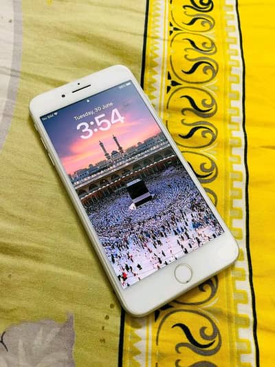 Apple iPhone 8 Plus pta apporved 256gb