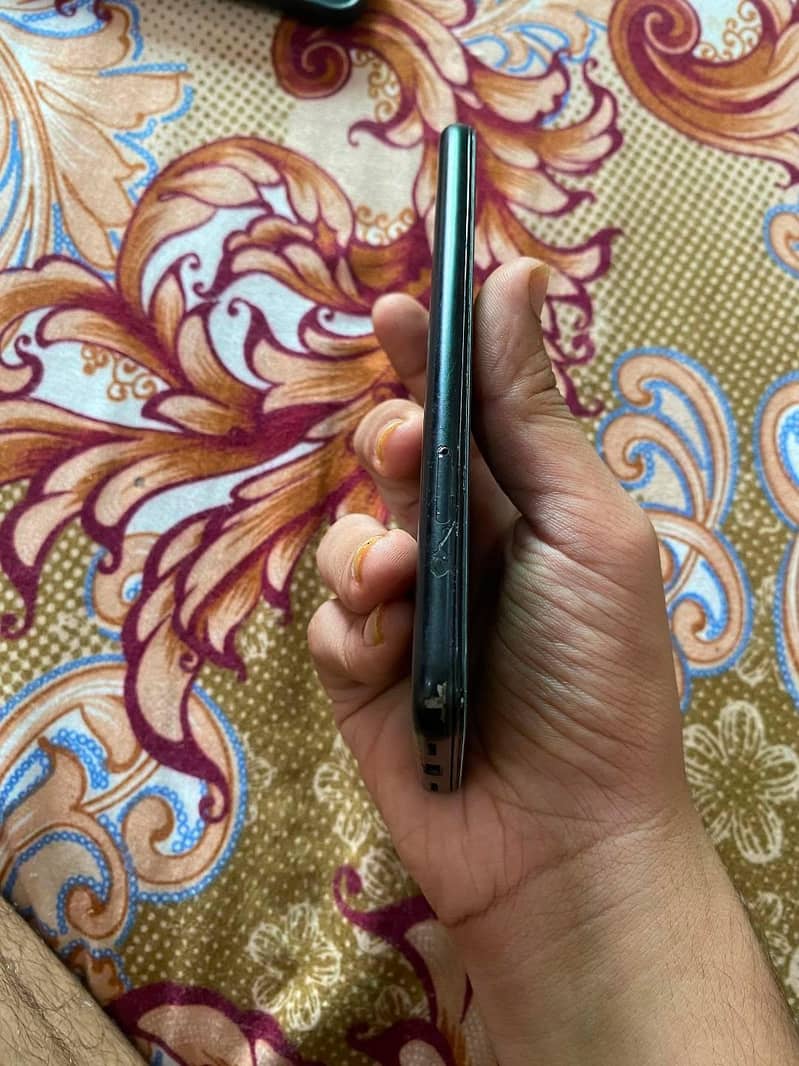 Google Pixel 4a 6