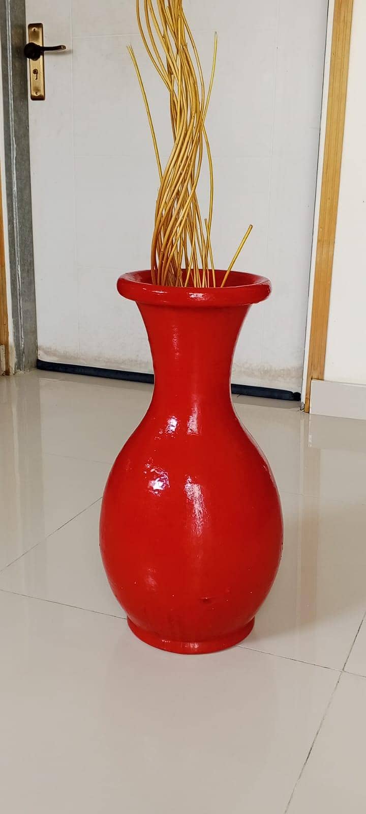 Big Vase . 1