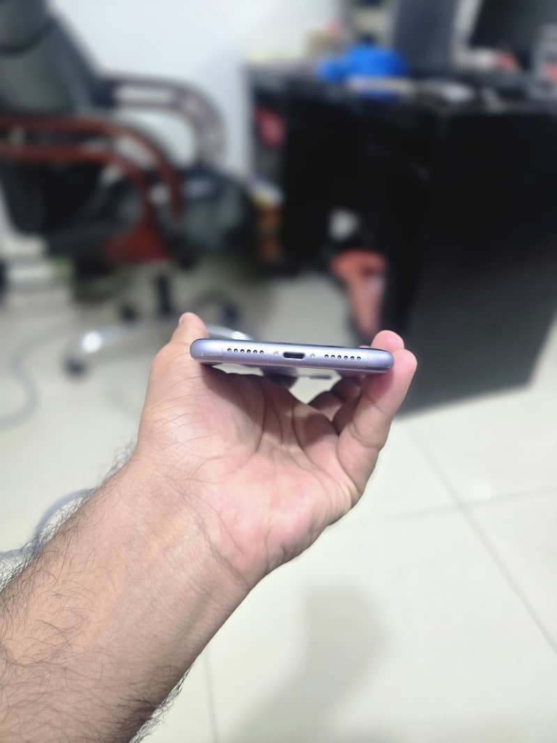 Apple iPhone 11 2