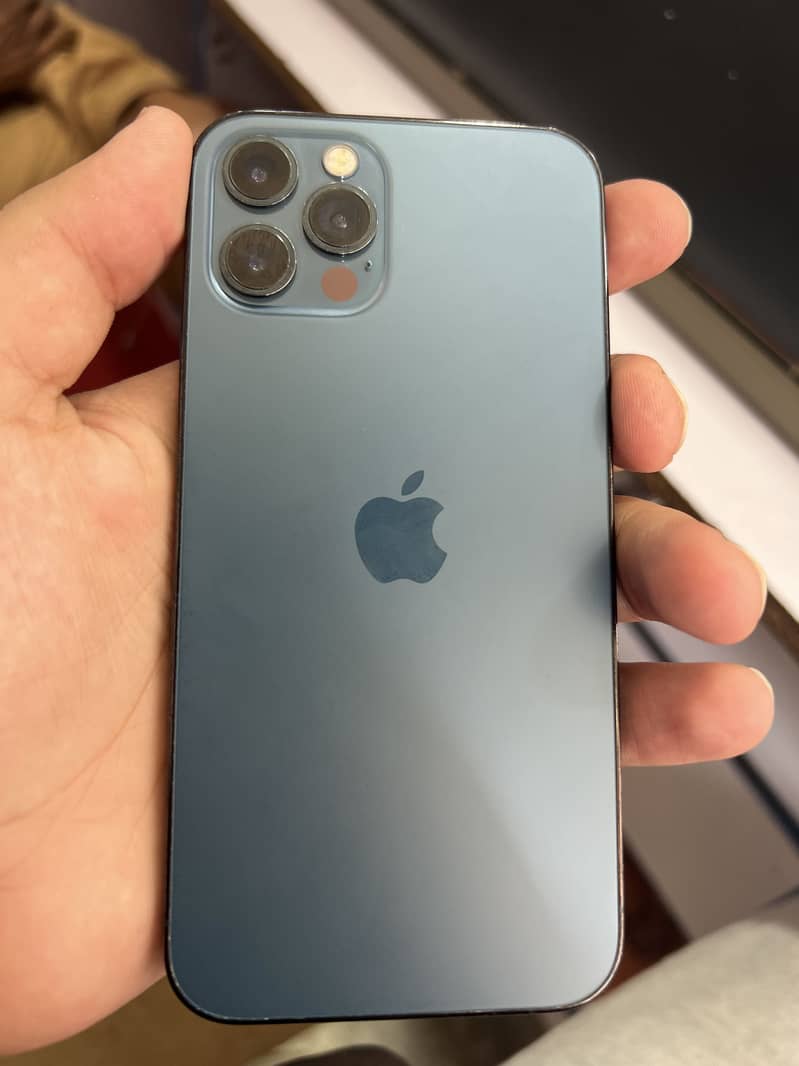 Apple iPhone 12 Pro 3