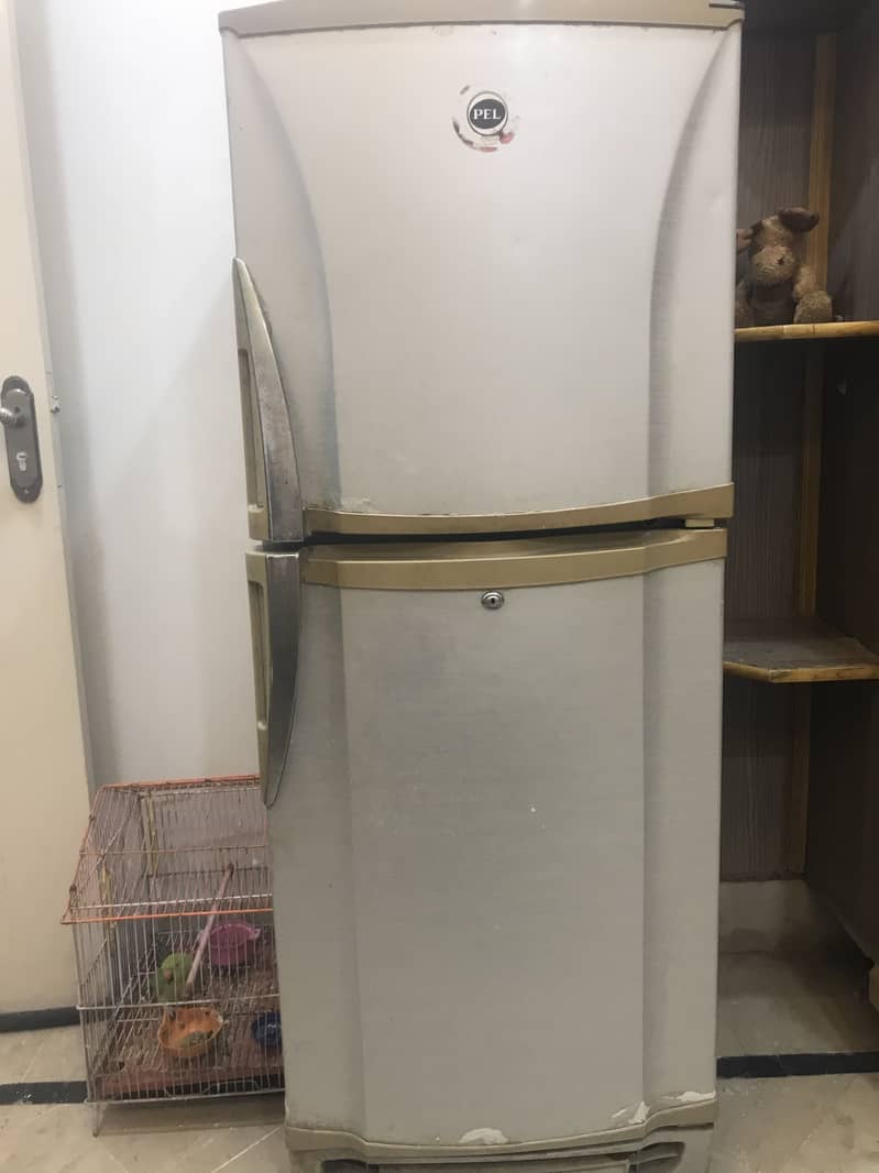 Refrigerator 0