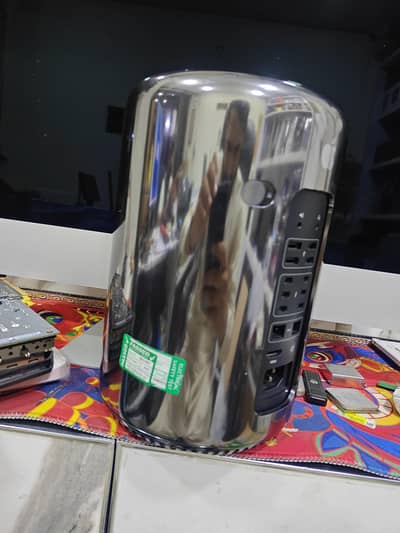 Apple MacPro 2013 Cylinder E5 1650 V2 Processor