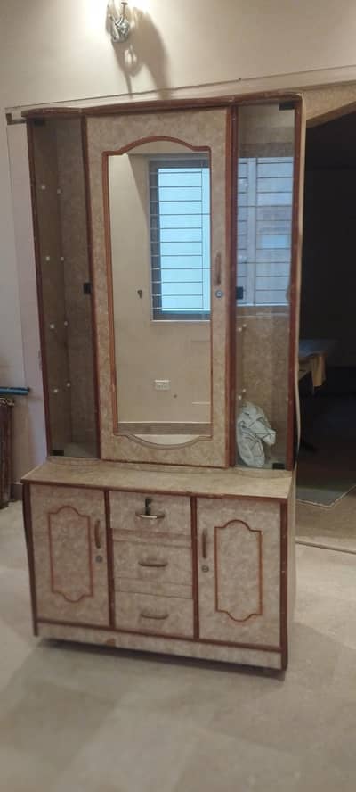 Multi-purpose dresser / table