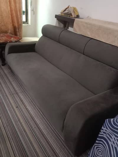 5 seater sofa set.