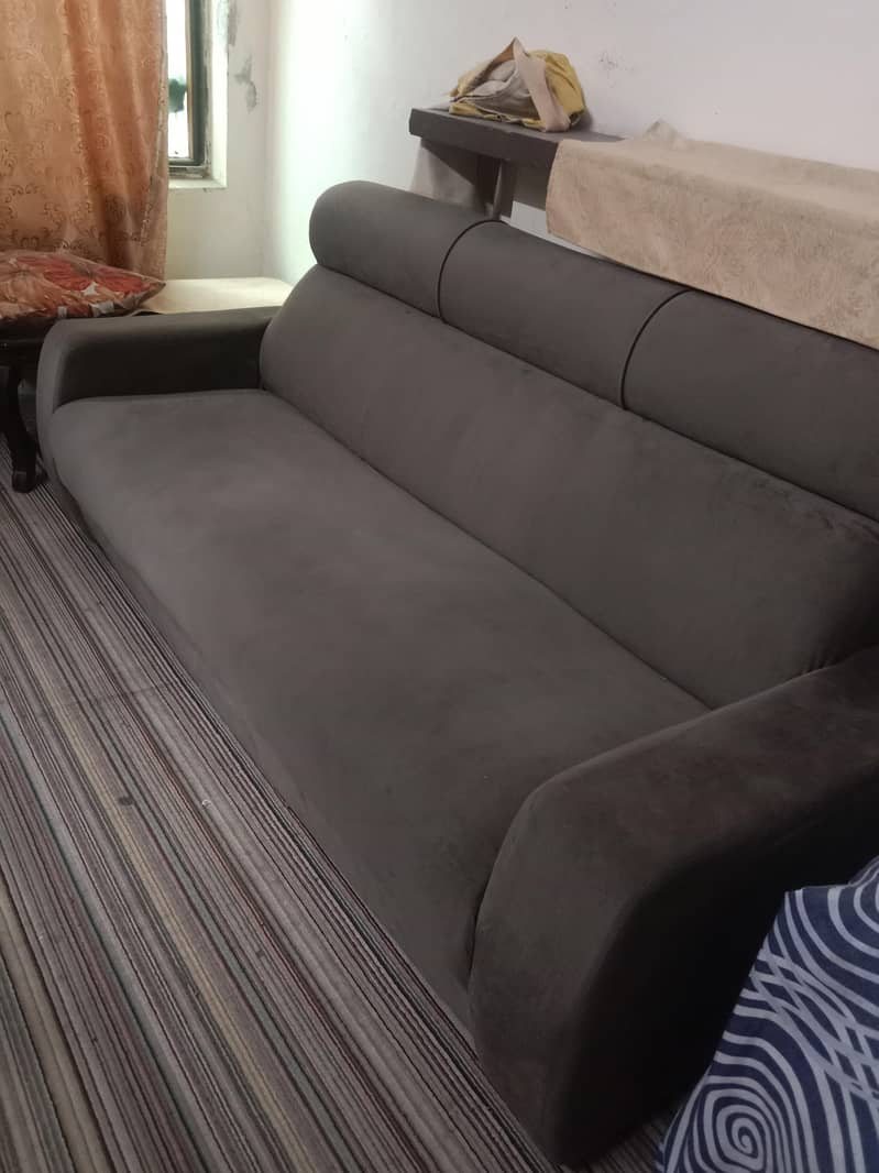 5 seater sofa set. 0
