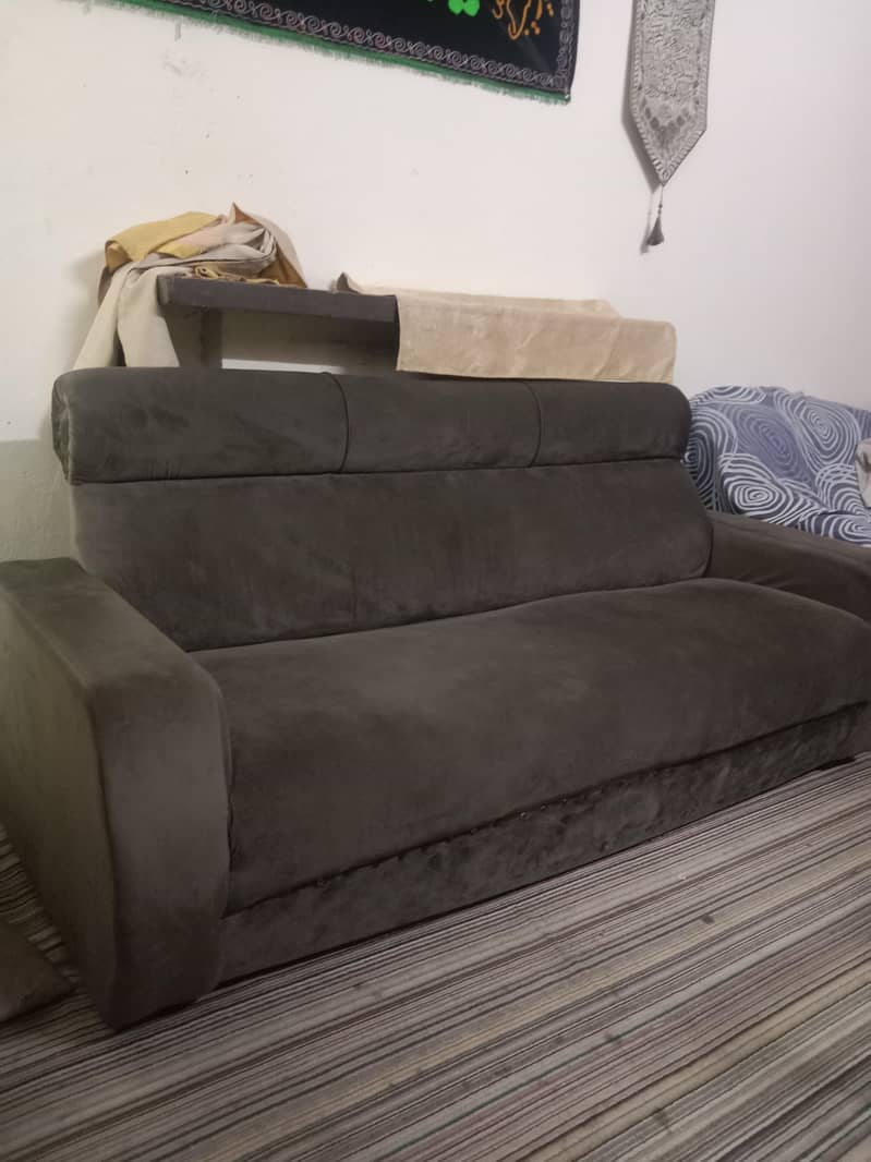 5 seater sofa set. 1