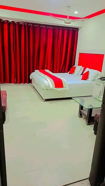 Couple and family rooms 24 hours available Hotel star view 03009857106