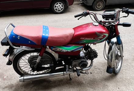 Honda CD 70 2017-18, all parts original Smooth Drive, Good Conition.