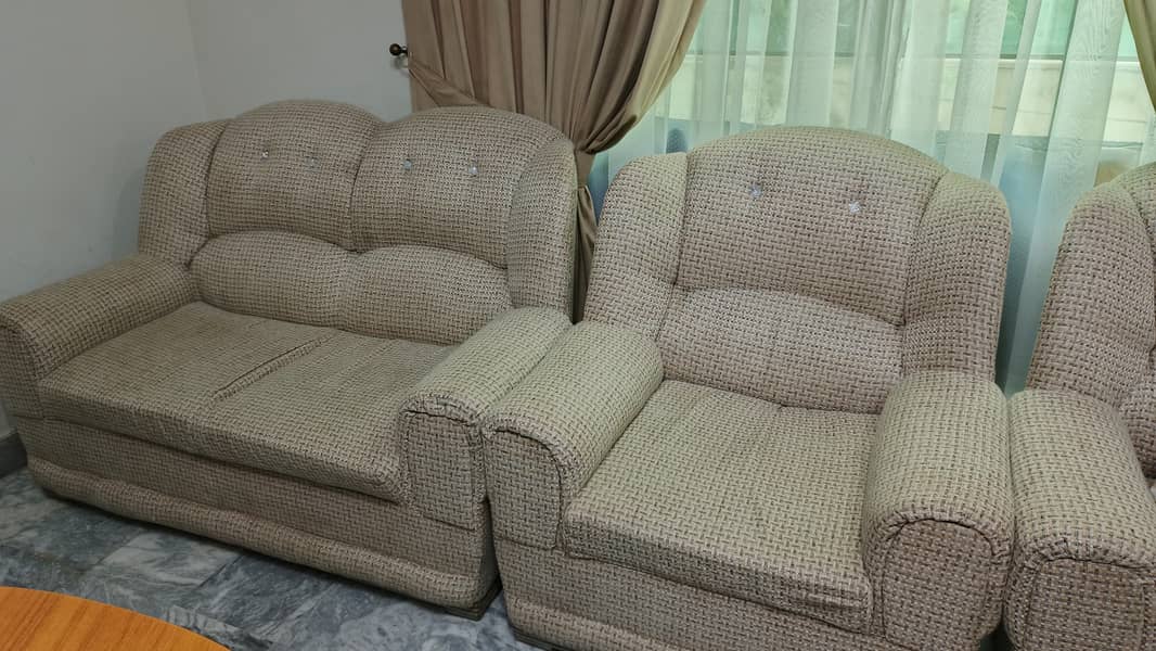 Multiple Sofa Sets | Premium Good Condition 0