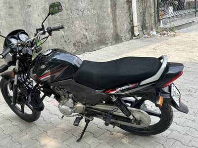 Honda cb125f  2021 model 16600km just driven urgent sale