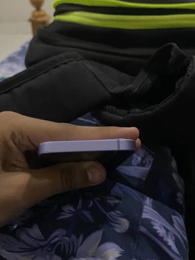 Apple iPhone 12 mini