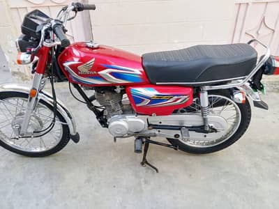 Honda CG 125 for sale raabta only WhatsApp on 0/3/2/0/3/1/9/4/0/8/4