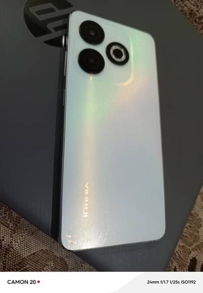 Infinix Hot 8 Ply 4/64gb