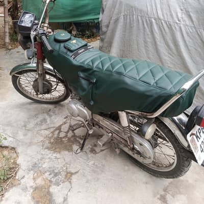 United 125