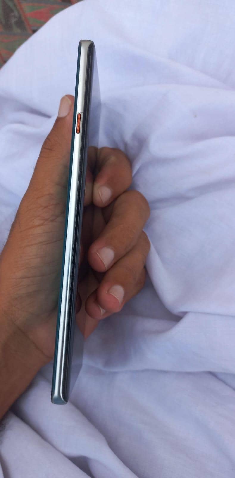 Tecno CAMON 40 Pro 1