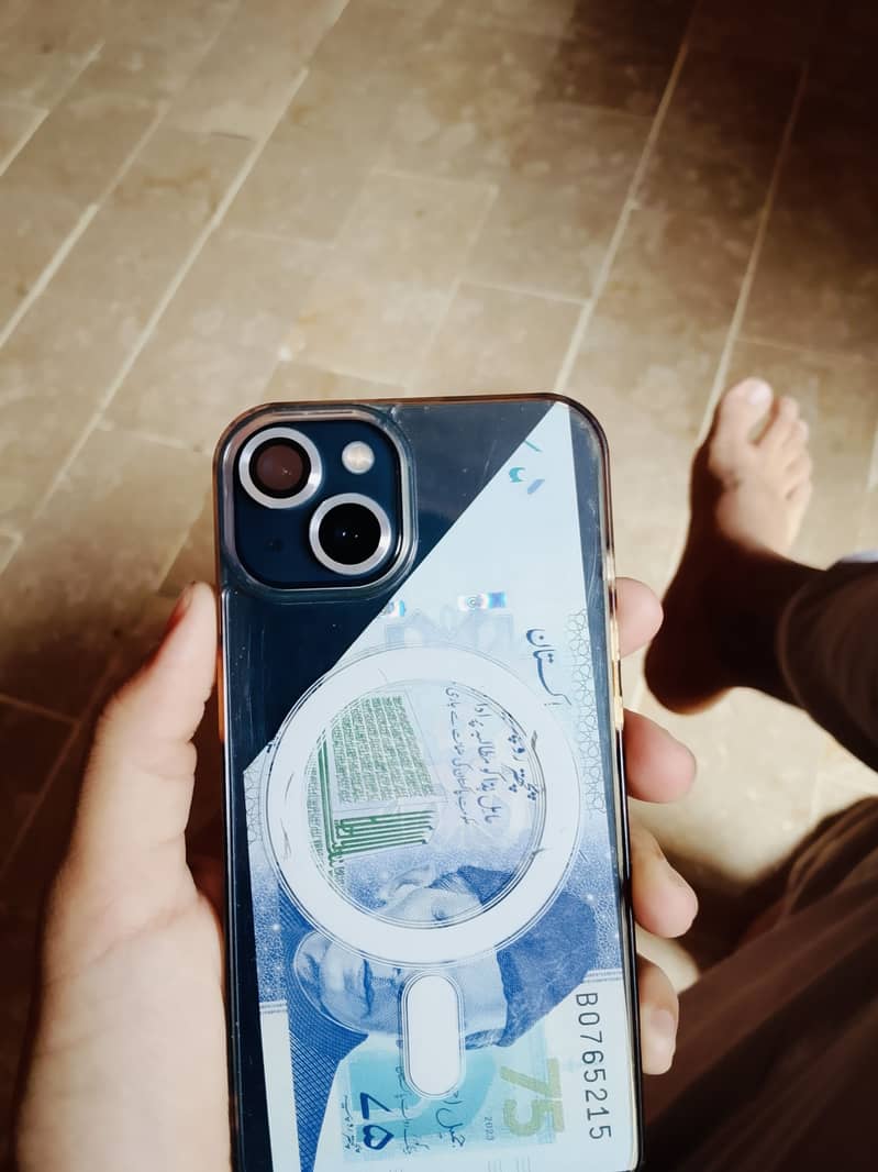Apple iPhone 13 1