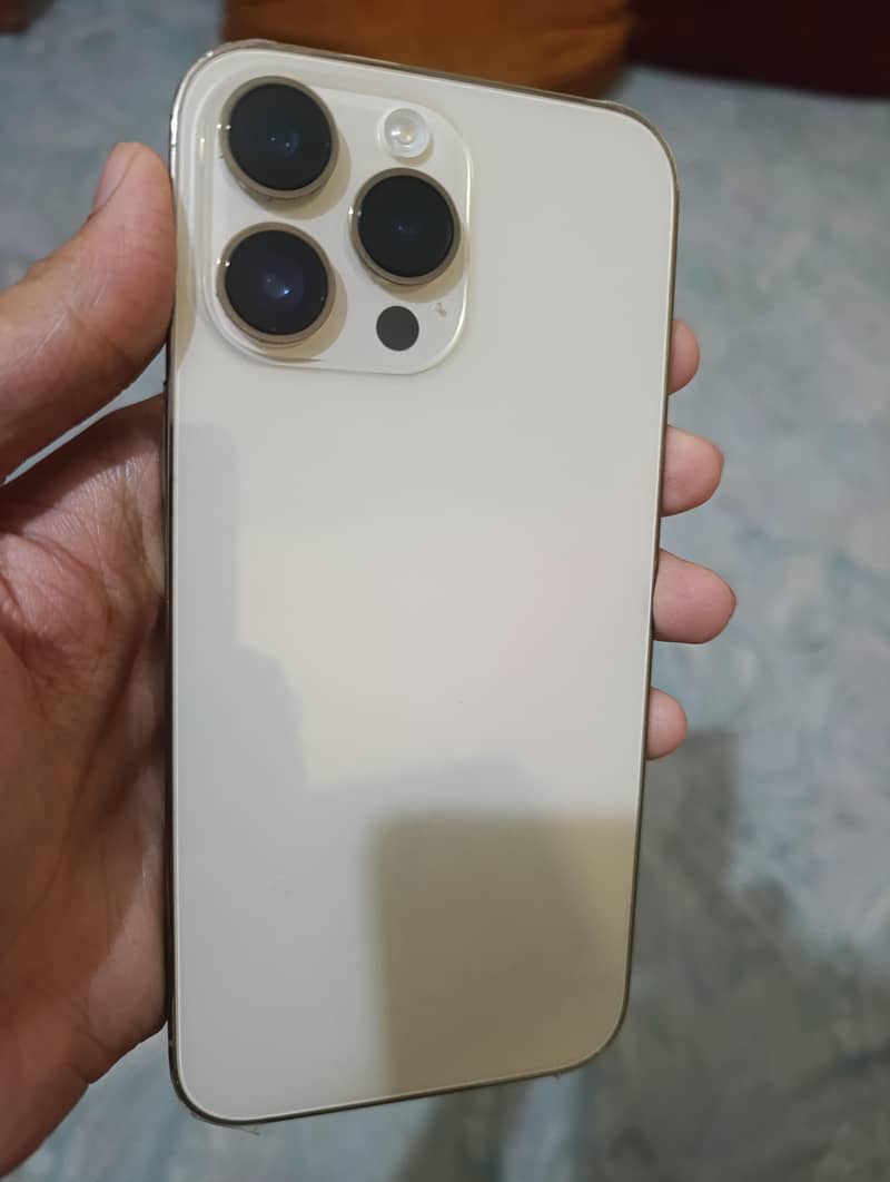 IPhone 14 Pro Max 0