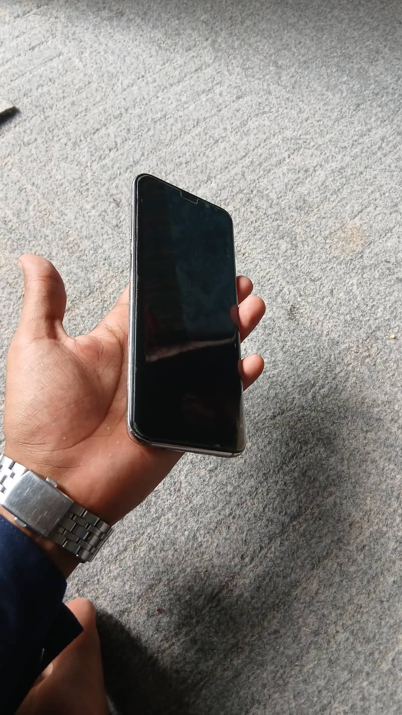 Samsung Mobile S8 Plus 0
