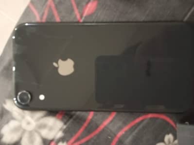 Apple iPhone XR
