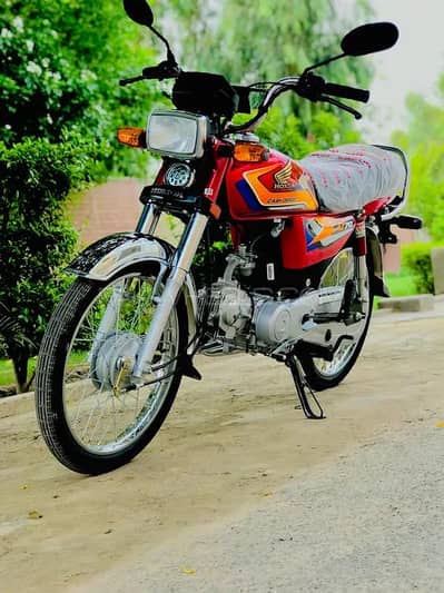 Honda CD 70 | Model 2025 | 1800 KM Use | Only Call Urgent Sale Honda