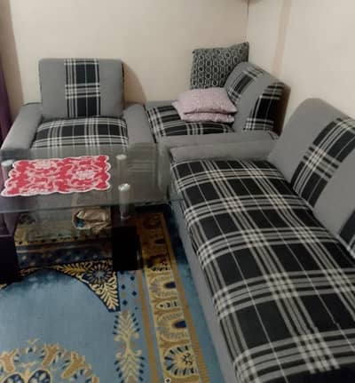 Sofa set with table