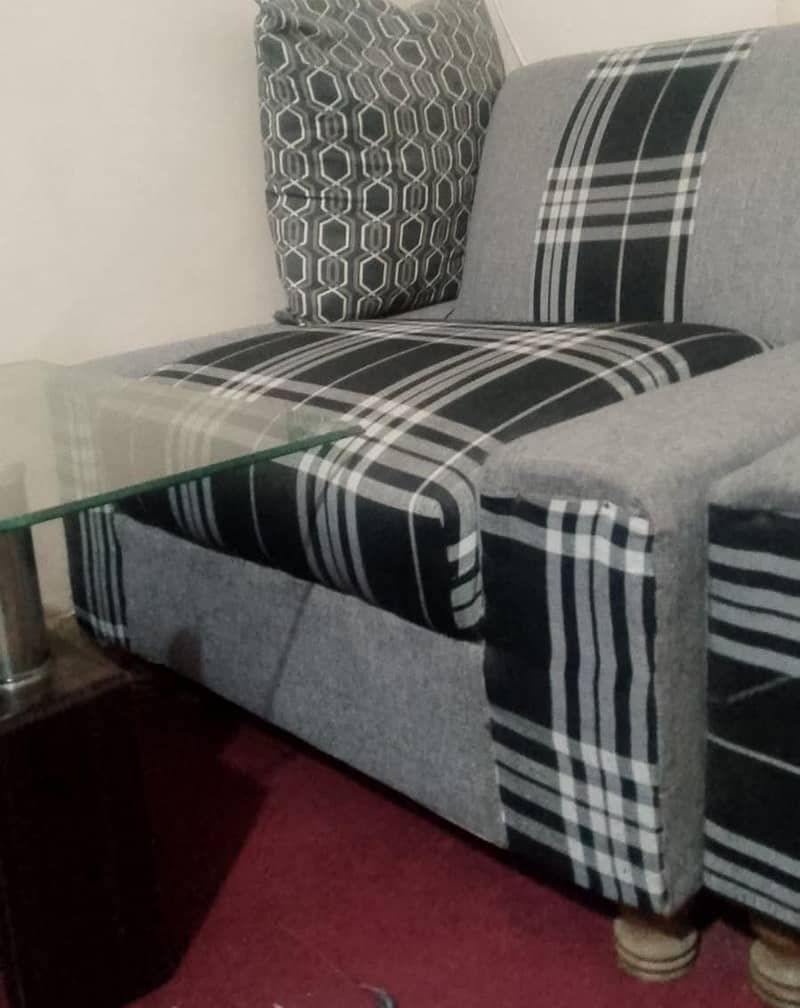 Sofa set with table 2