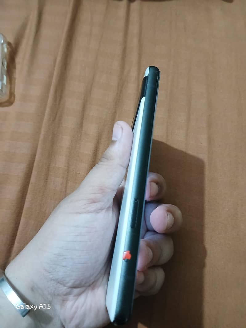 Google Pixel 6a 5