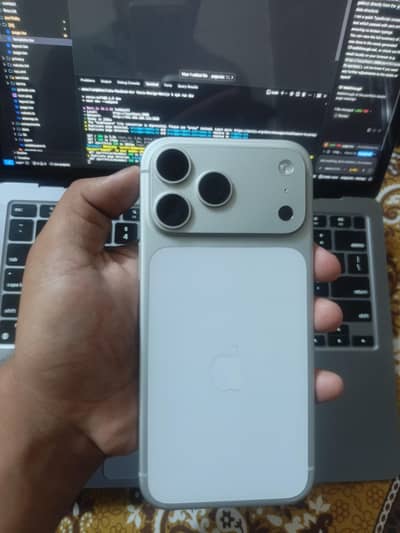 Apple iPhone 17 Pro Max Fctry unlock