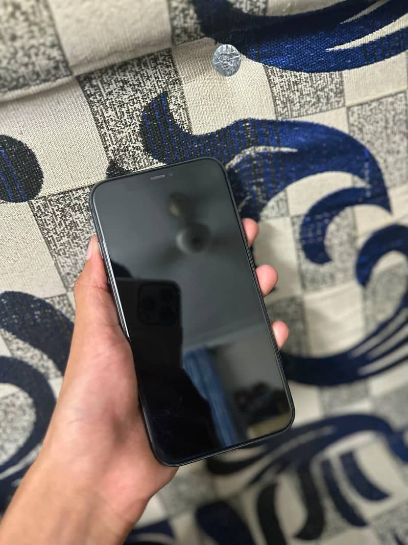 iphone 11 3