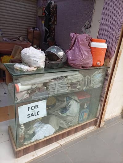3x Showcases for sale