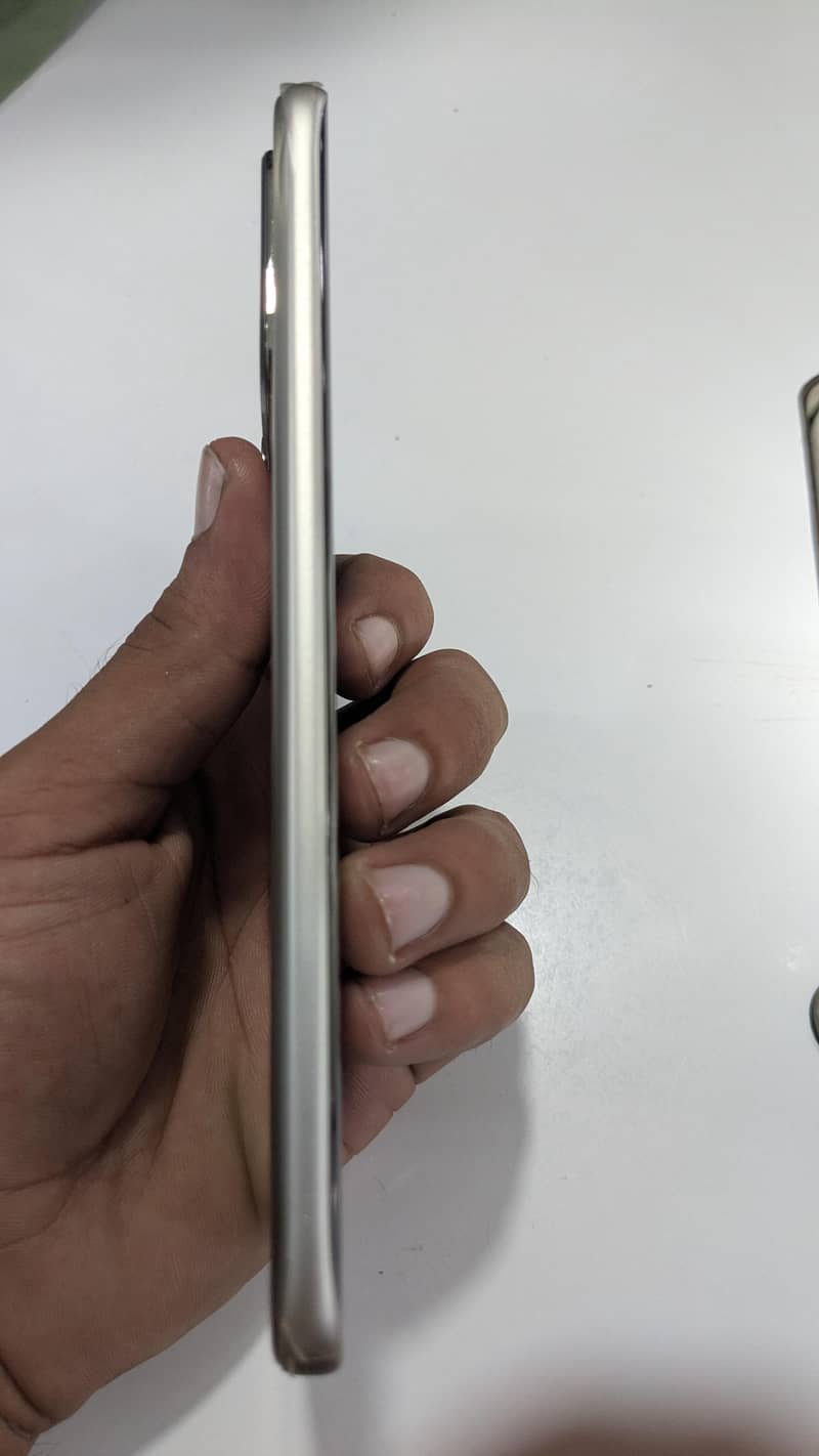 Infinix note edge 2