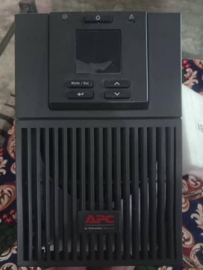 APC SRVPM3KIL 3000 watt urgent sale