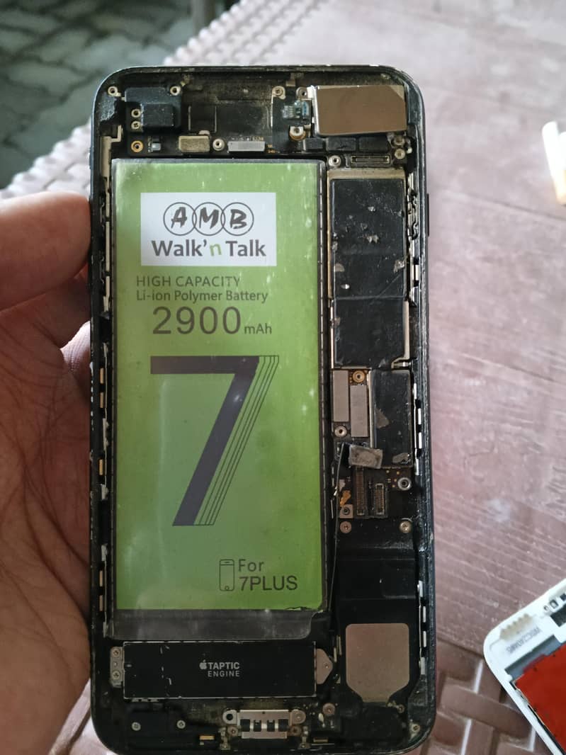 Apple iPhone 7 Plus 7